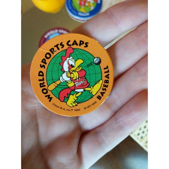 Pogs Chic Filet kids Sport Caps set 1995 with case vintage - Picture 4 of 10